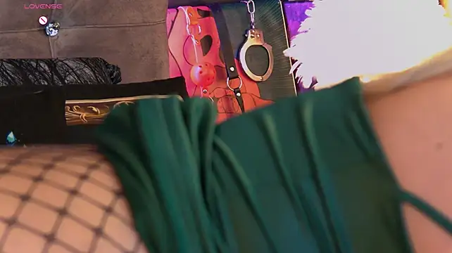ZoeMesmerizee's Live XXX Chat