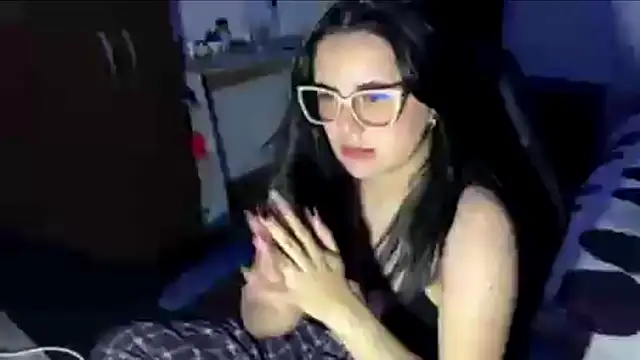Živý XXX chat kaeliamoon