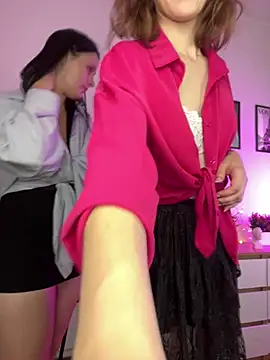 Czat XXX na żywo – CherryBombs-