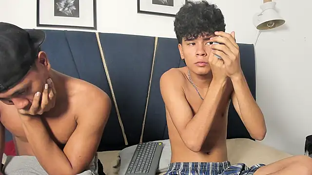 An_fox23 লাইভ XXX চ্যাট