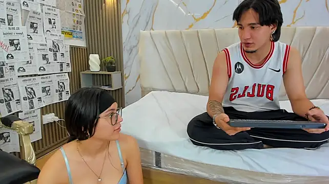 Živý XXX chat sweetauracouple