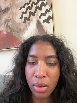 Chat +18 de IamCrystal2 ao vivo