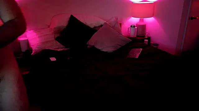 Živý XXX chat DnvrCOtter