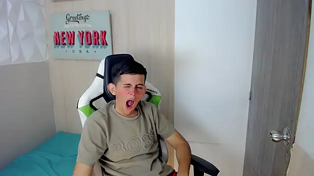 Онлайн чат XXX JaxBlue_