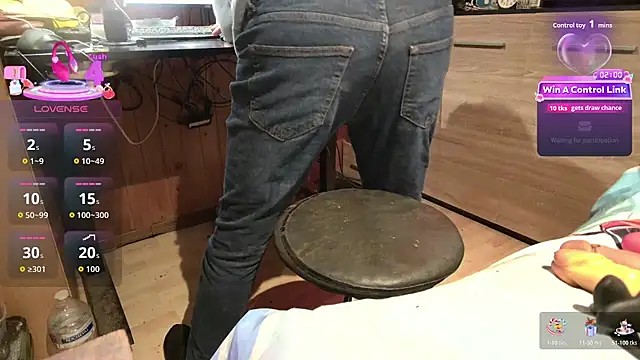 misteryman1956 Adlı Modelin Canlı XXX Sohbeti