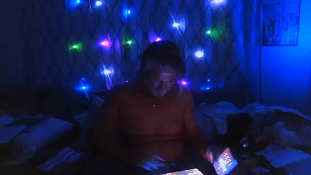 LINYguy élő XXX-chatje