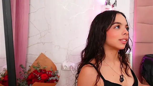 BambiRoses' Live XXX Chat