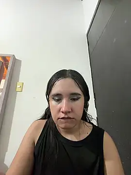 Samantthaescobar Adlı Modelin Canlı XXX Sohbeti