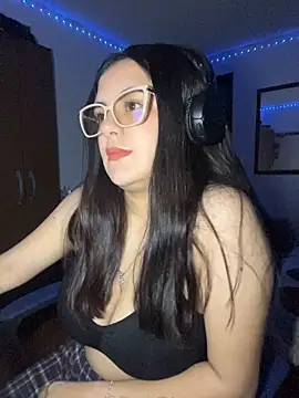 kaeliamoon Chat XXX in diretta