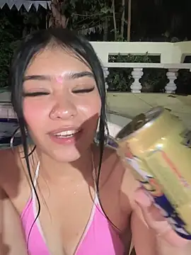 TayylorSexxのライブXXXチャット