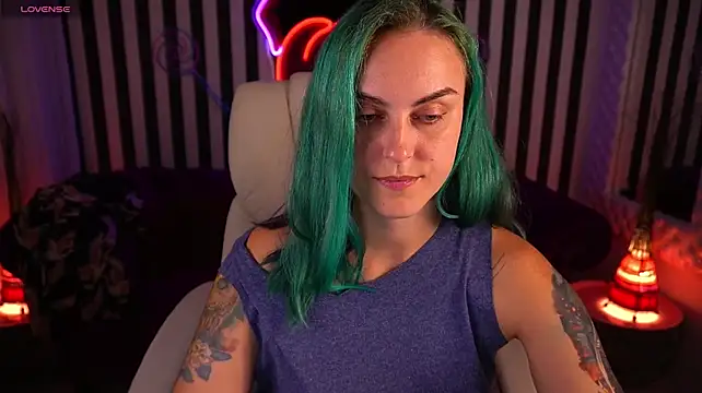 XXX chat uživo modela RayeReam