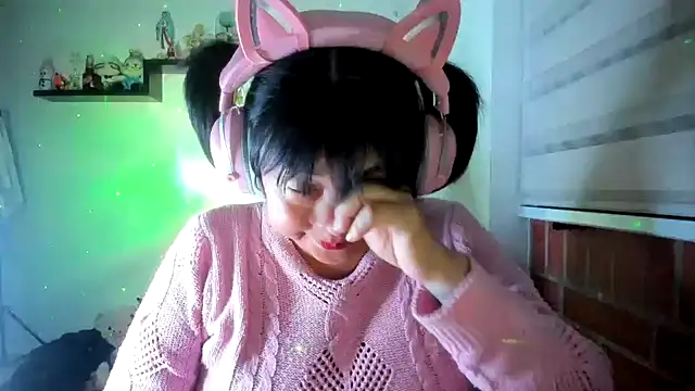 Shaddycute_ live XXX chat