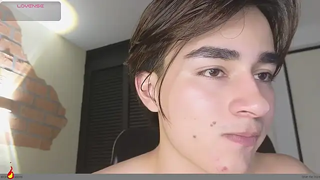 Connorr_01 Live XXX-chat
