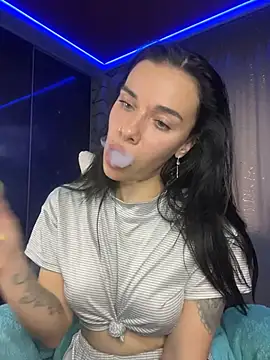 Chatroom XXX en direct de Queen_of_pain