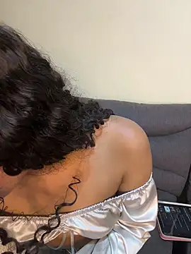Bunny-firee's Live XXX Chat