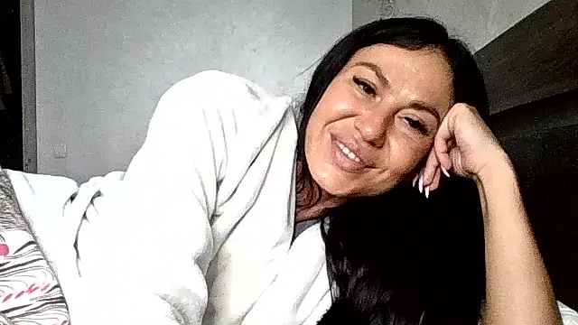 JulianaGold1's Live XXX Chat