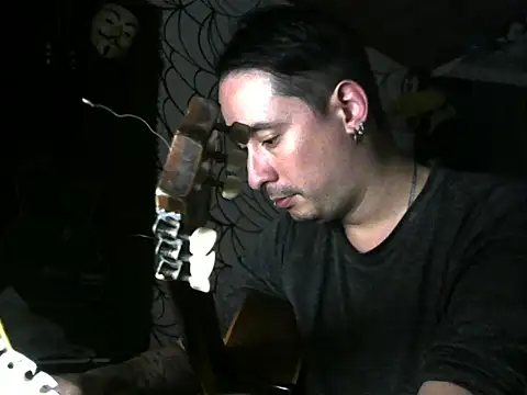 vampireathomen Live XXX chat