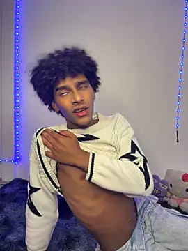 Evans_Femb's Live XXX Chat