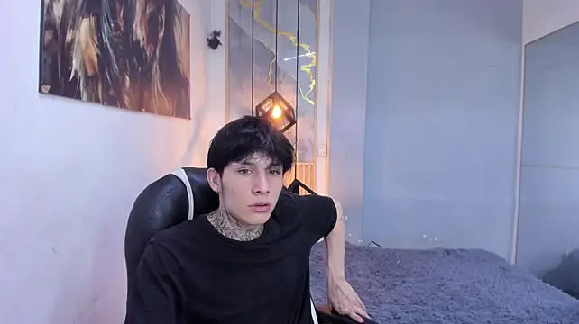 XXX chat uživo modela Cry_thereal