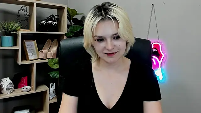 Chat +18 de SweetLilyxo ao vivo