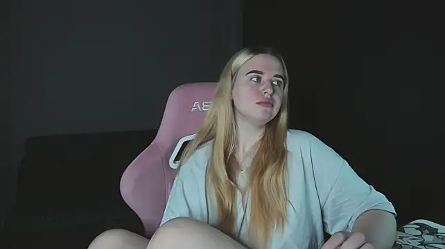 Chat +18 de Betany_foxs ao vivo