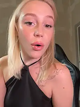 Chatroom XXX en direct de meanexx