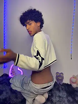 Evans_Femb – Naživo XXX chat