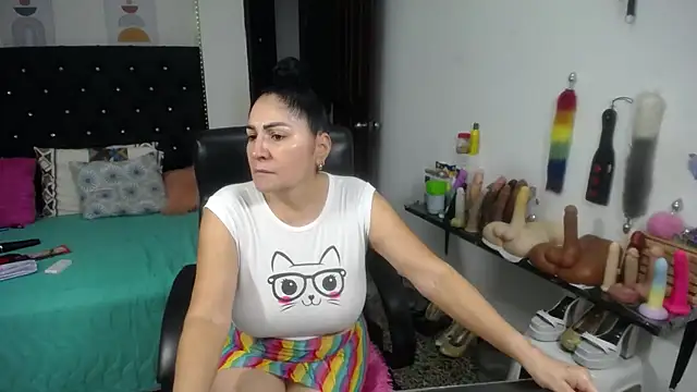 แชท XXX สดของ mature_bigboobs10
