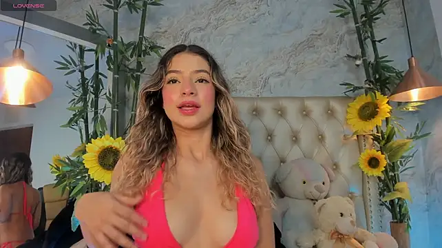 Chatroom XXX en direct de LittleeJaz