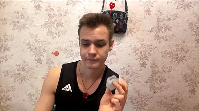 BigBabyMax – Naživo XXX chat