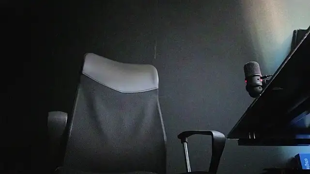 FelixStarkk 라이브 XXX 채팅
