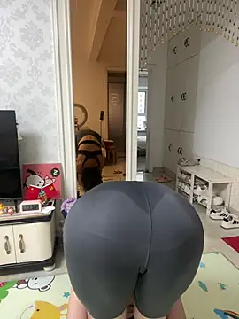 YoYo_6434 – Live XXX-chat