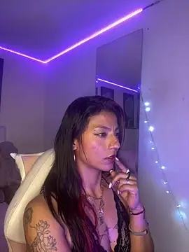 Chatroom XXX en direct de SamathaMay