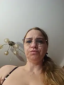 BLONDKICIA1 Live XXX-chat