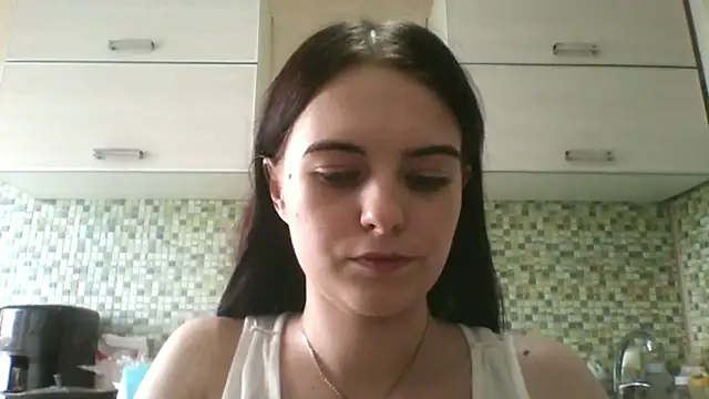 KikiAmino Live XXX Chat