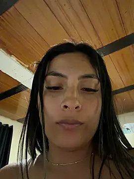Chat XXX en directo de Cami_Leon2