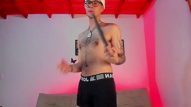 Vlad__night live XXX chat