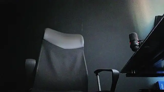 XXX chat uživo modela FelixStarkk