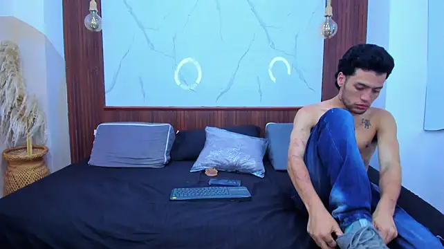 Loversinfire2 XXX чат на живо