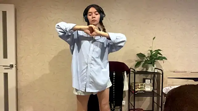 دردشة meowskyy الجنسية المباشرة