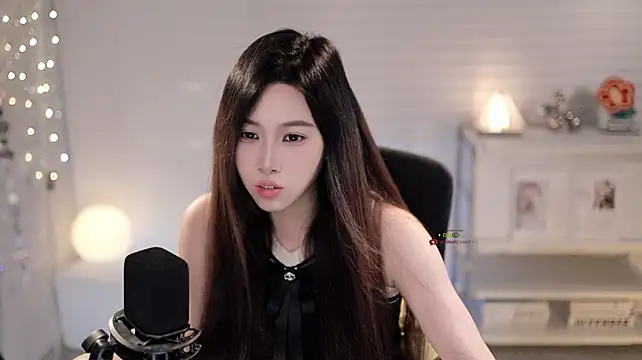Chat +18 de SleepArtist ao vivo