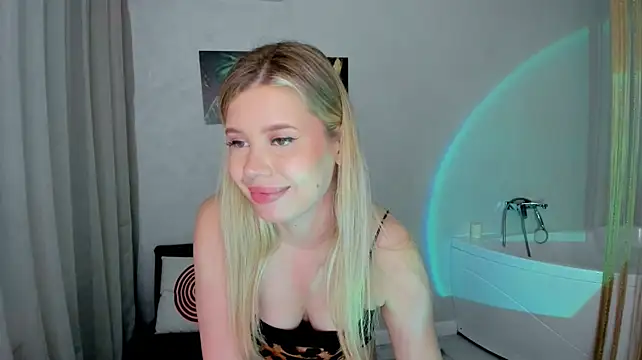 FollowLovee Live XXX-Chat