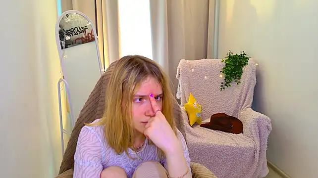 Chatroom XXX en direct de MilanaRayy