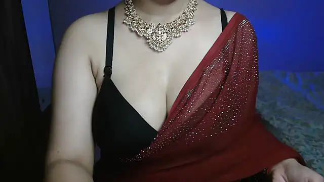 HotNiyathi Chat XXX live