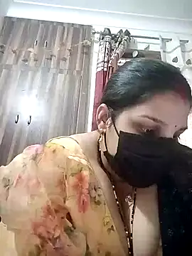 Hot_bhabhi45's Live XXX Chat