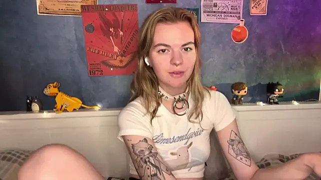 LumenFable live XXX chat