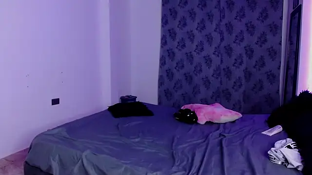 Chat +18 de miia-liiam ao vivo