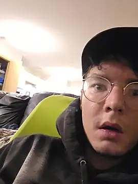 Hungboxer69's Webcam Show