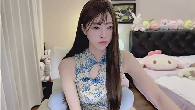Evacute-top Live XXX-Chat