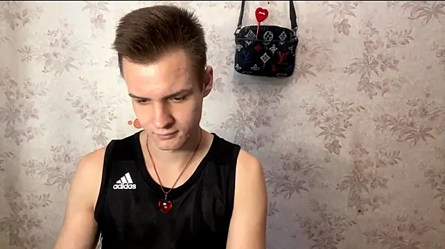 BigBabyMax Live XXX Chat